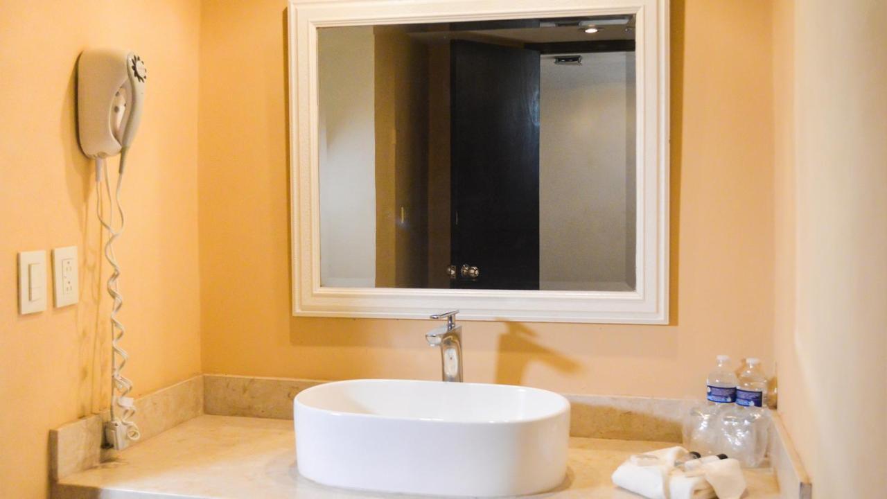 Hotel Armida Express Guaymas Exterior foto